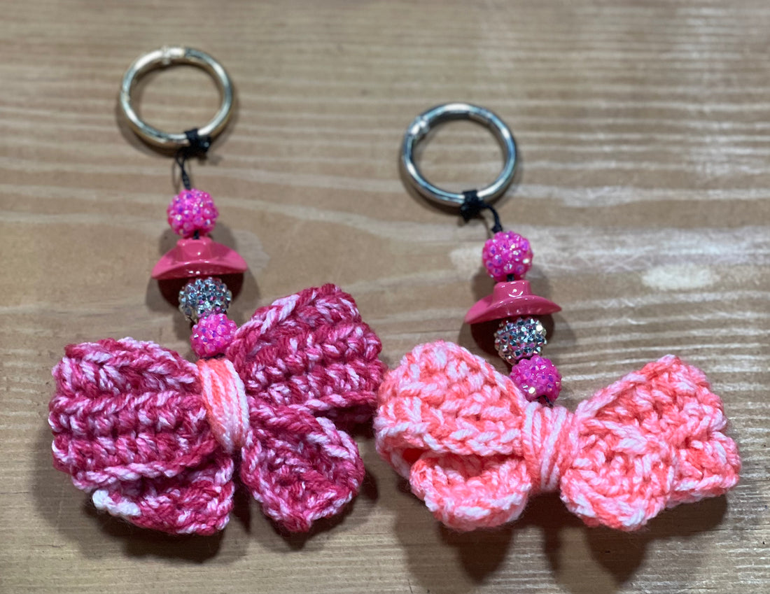 oaklynn rae domer crochet bag charm key chain donations for the oaklynn rae domer scholarship through rope like a girl foundation.