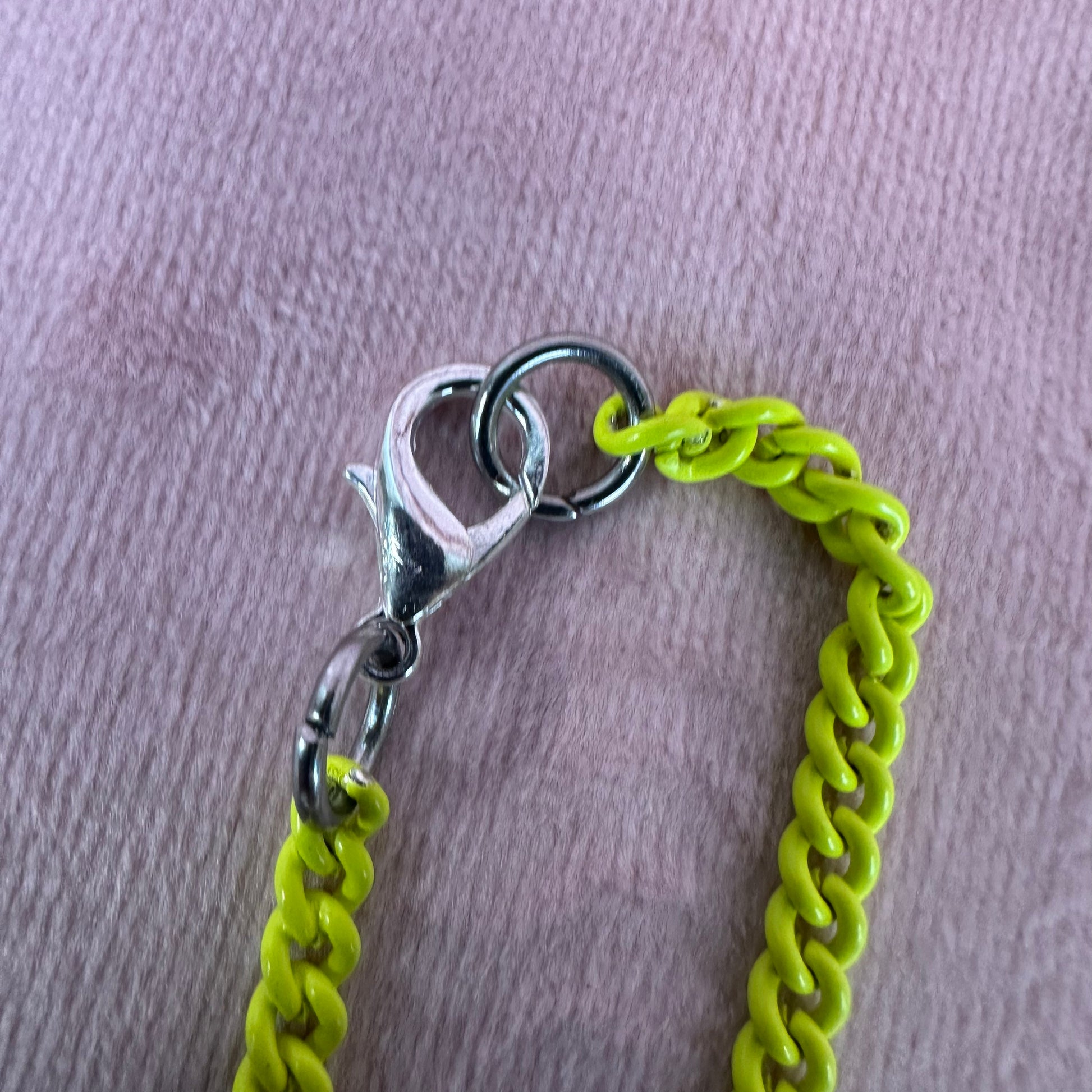 yellow enamel chain clasp
