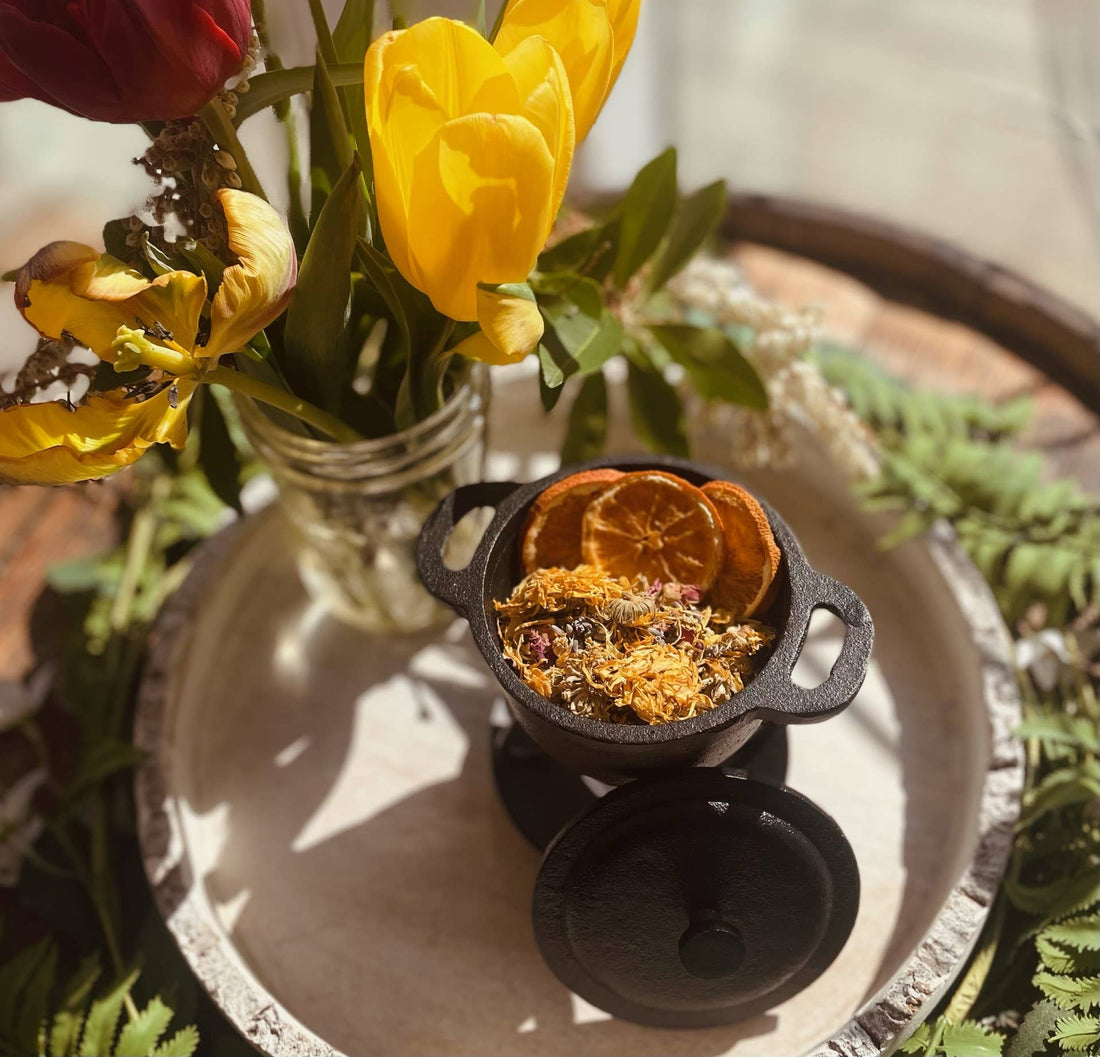 Spring Reset Simmer Pot